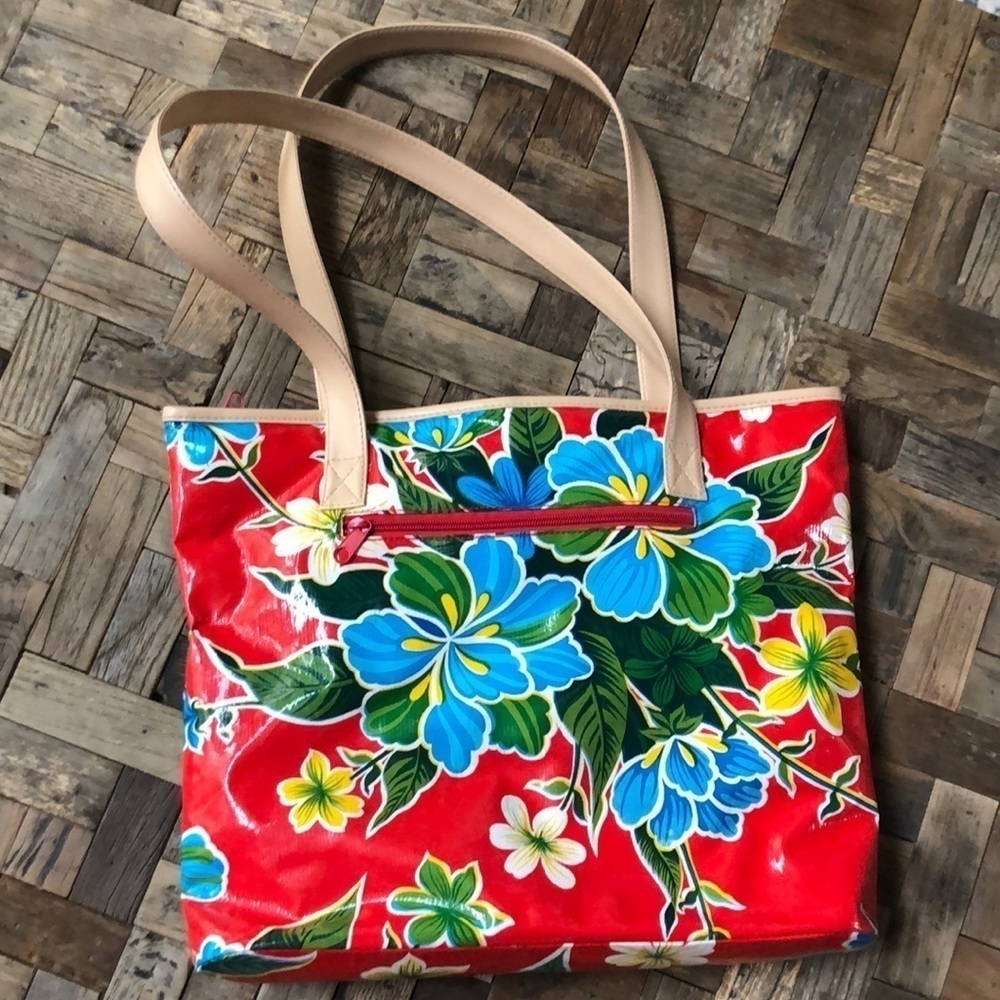 Comeco Coated Red Floral Tote Bag